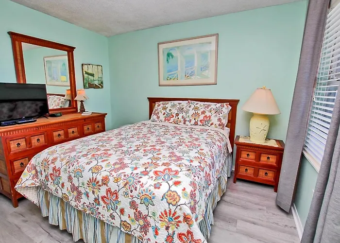 Apartment Surf Side Shores I 1602 Gulf Shores